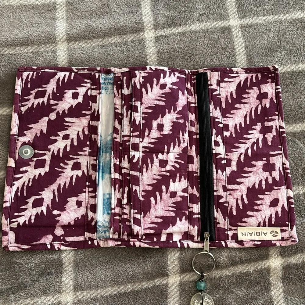 ABAN Recycled Tye Dye Wallet - Picture 2 of 4